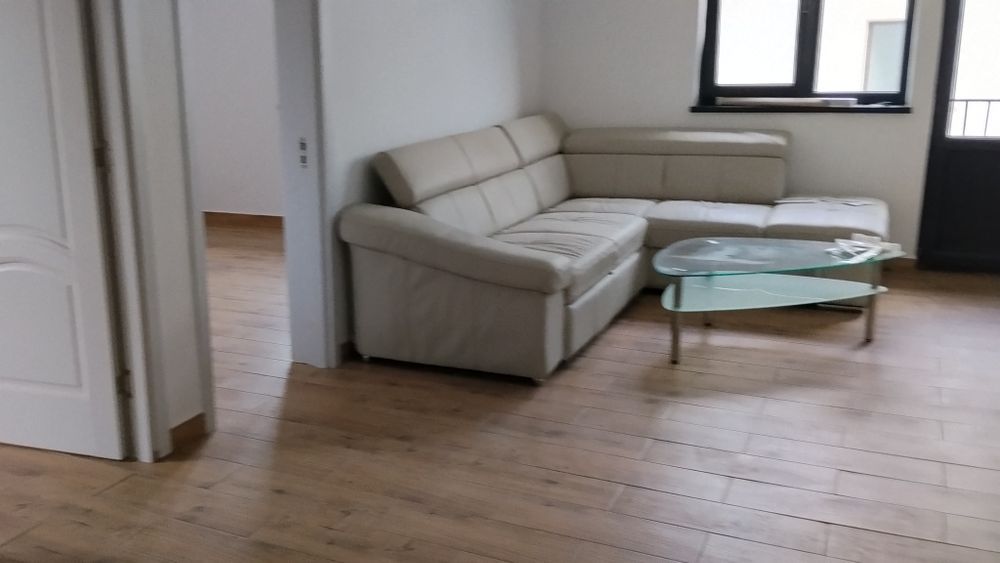 Apartamente de vanzare