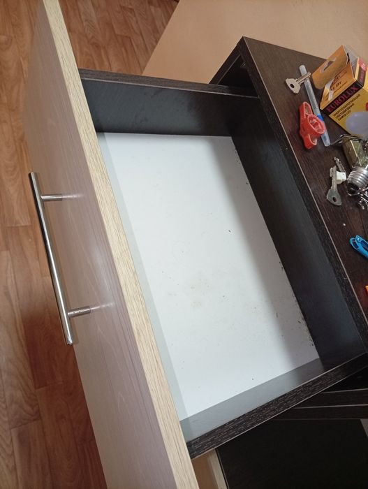 Продаётся шкаф для прихожки