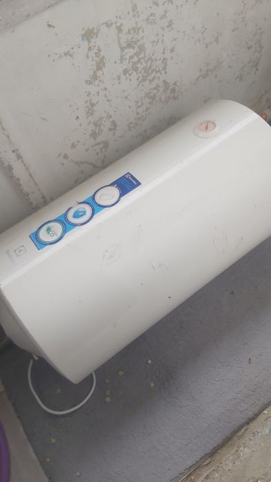 Продам  водонагреватель