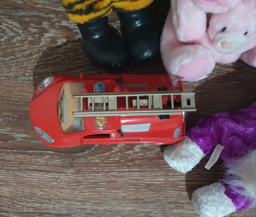 Плюшени играчки-6лв бройката