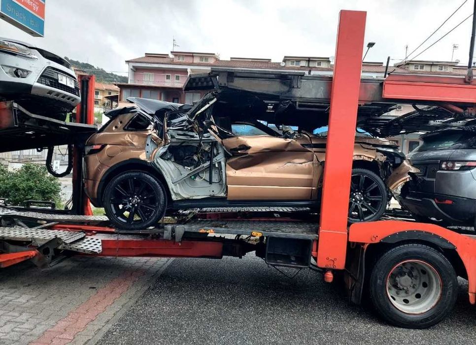 На Части Land Rover Range Rover Evoque 2.2SD4 Ленд Ровър