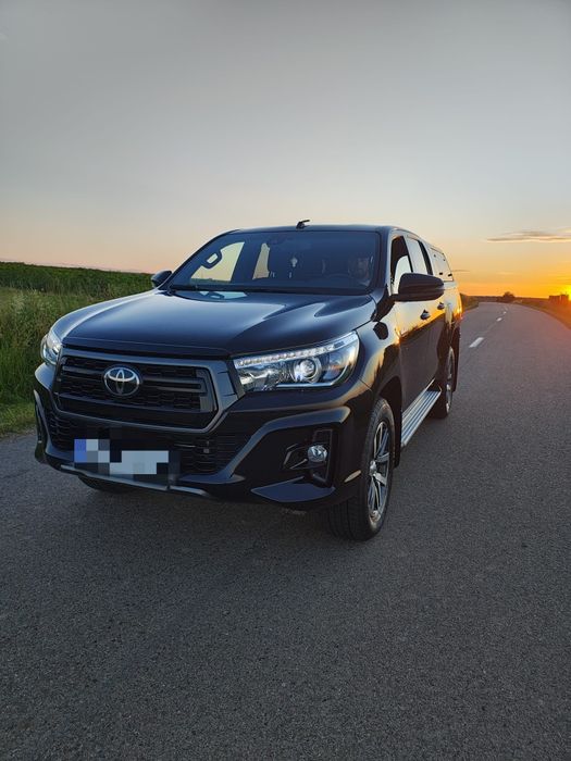 Proprietar, vând Toyota Hilux 2020 km reali 19550