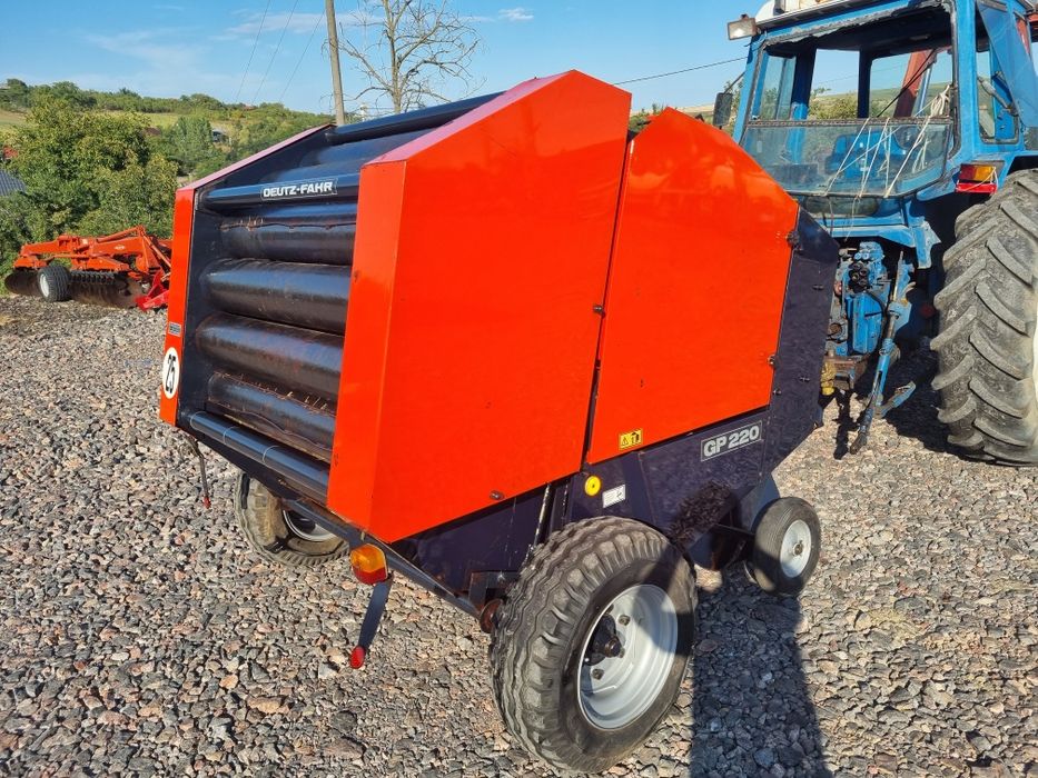 Vand presa Deutz Fahr GP 220- Welger rp 12