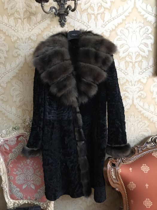 Шуба куница, каракуль