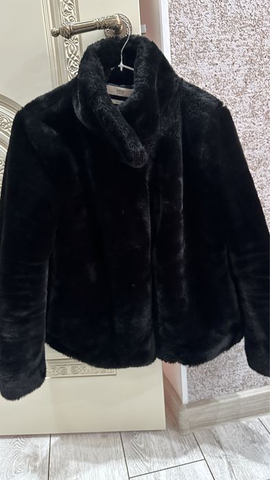 Продам шубу,  новая