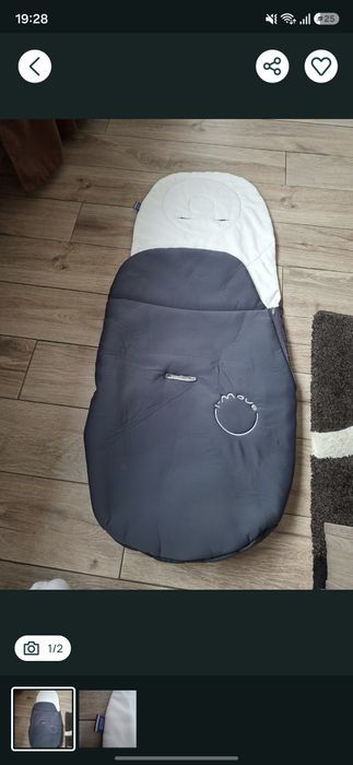Sac de iarnă pentru cărucior (numit și footmuff)