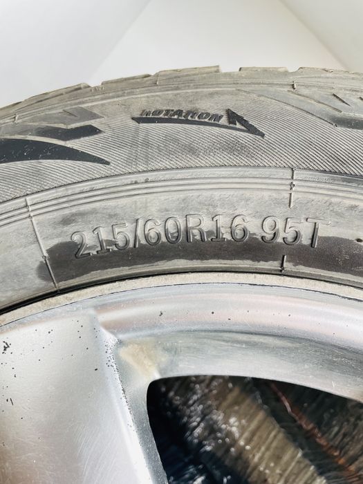 Продам зимнее шины с диской