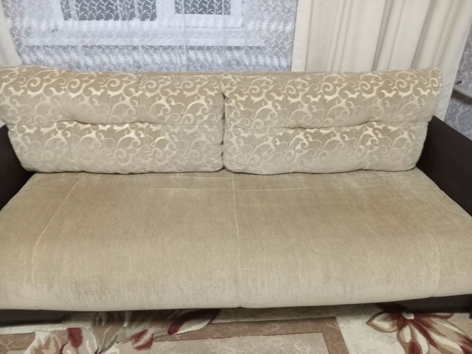 Продам диван б/у