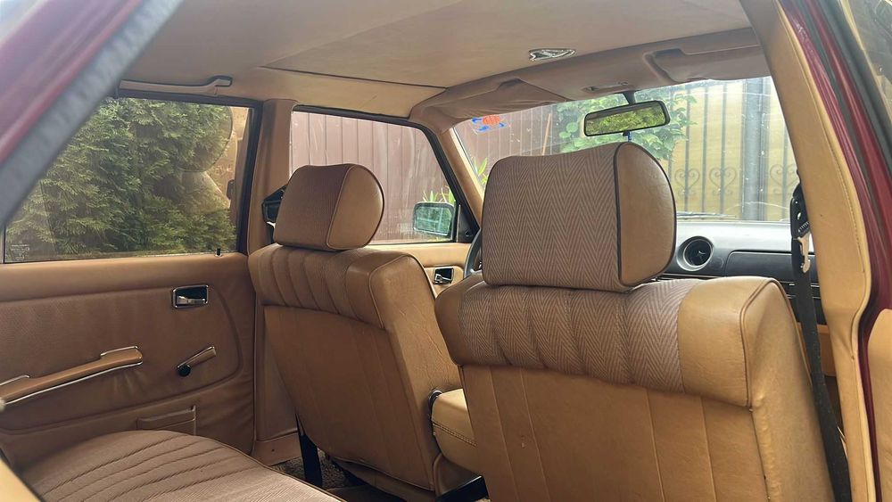 Mercedes W123 240D Cobra