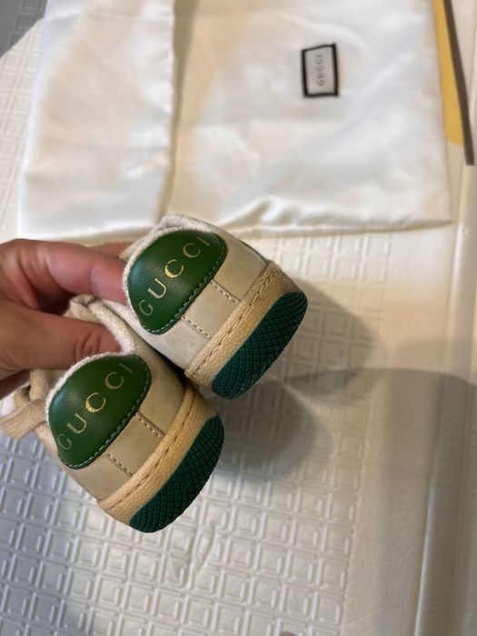 Обувки на Gucci за дете