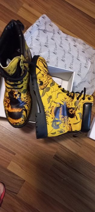 Дизайнерски боти “Пчела”