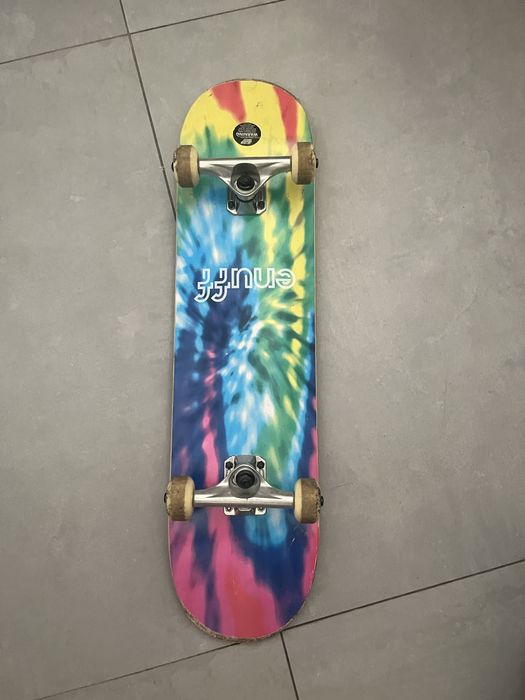 Tie-Dye Skateboard Complet