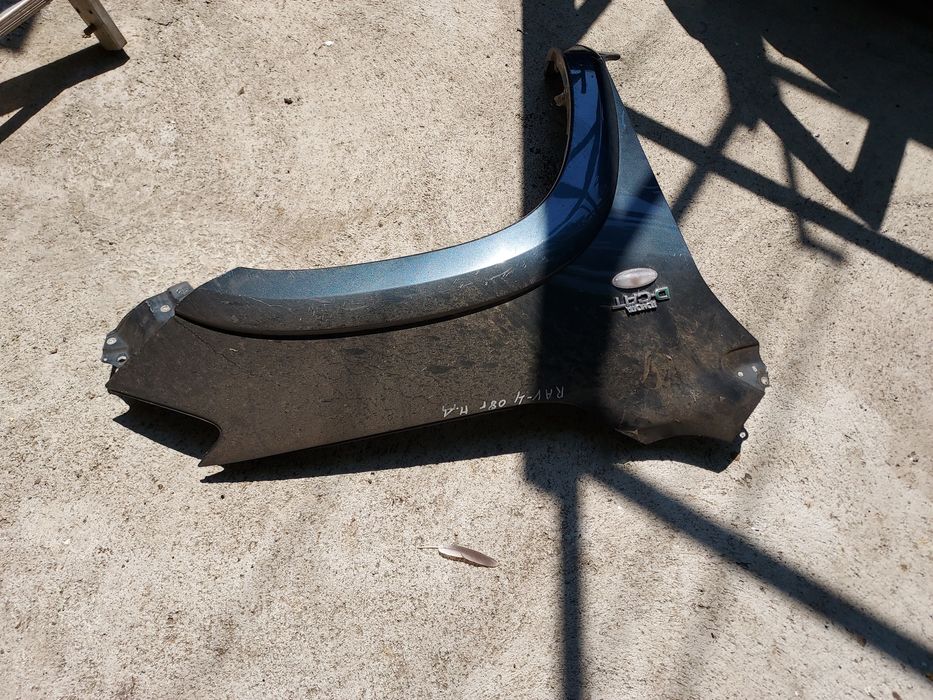 Калник за Toyota Rav 4