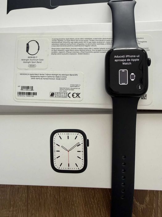 Apple Watch Series 7 GPS, 45mm Midnight – Full Box, Ca nou (Fără zgârieturi)