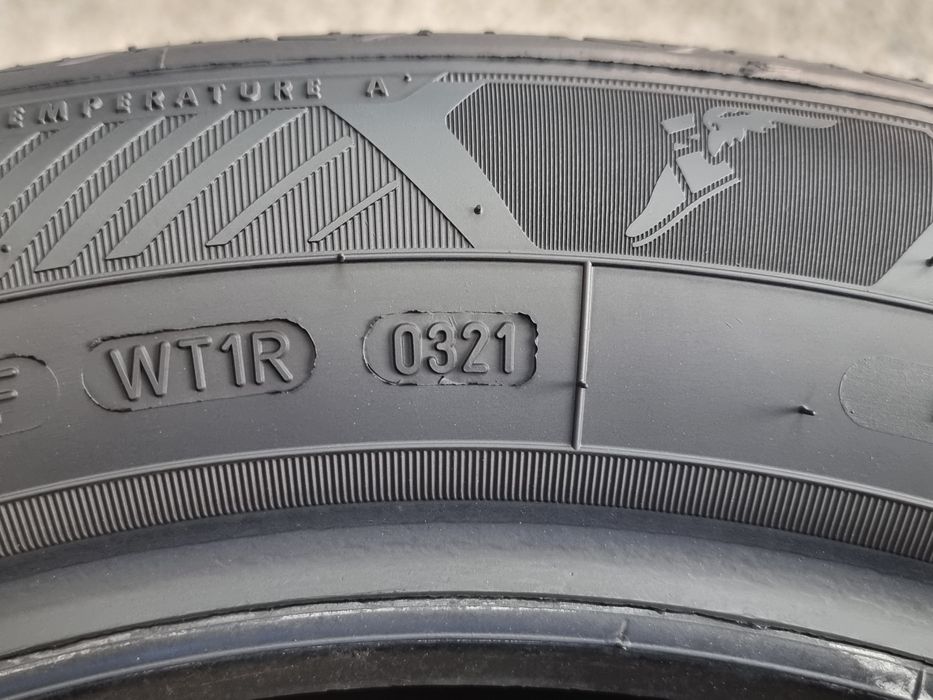 205/55/16 Goodyear 4Броя: 170€ 7.5мм