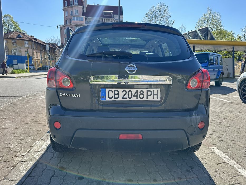 Nissan Qashqai 2.0i 4x4 Газ Панорама