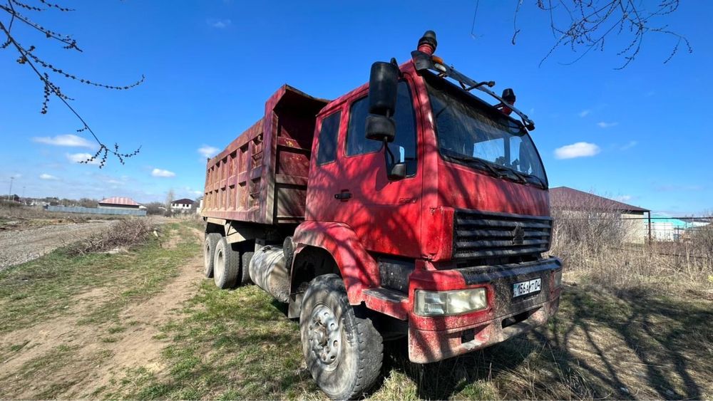 Услуга самосвала ХоВо 25 тонн