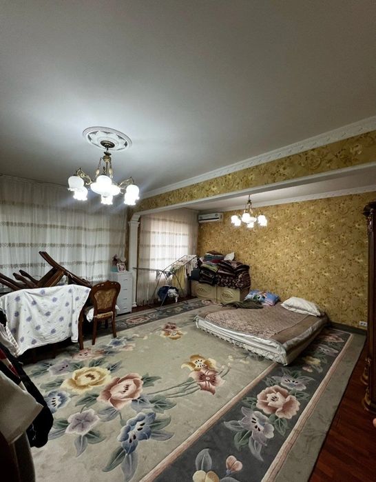 Продаётся квартира Юнусабад 19кв 4/3/5