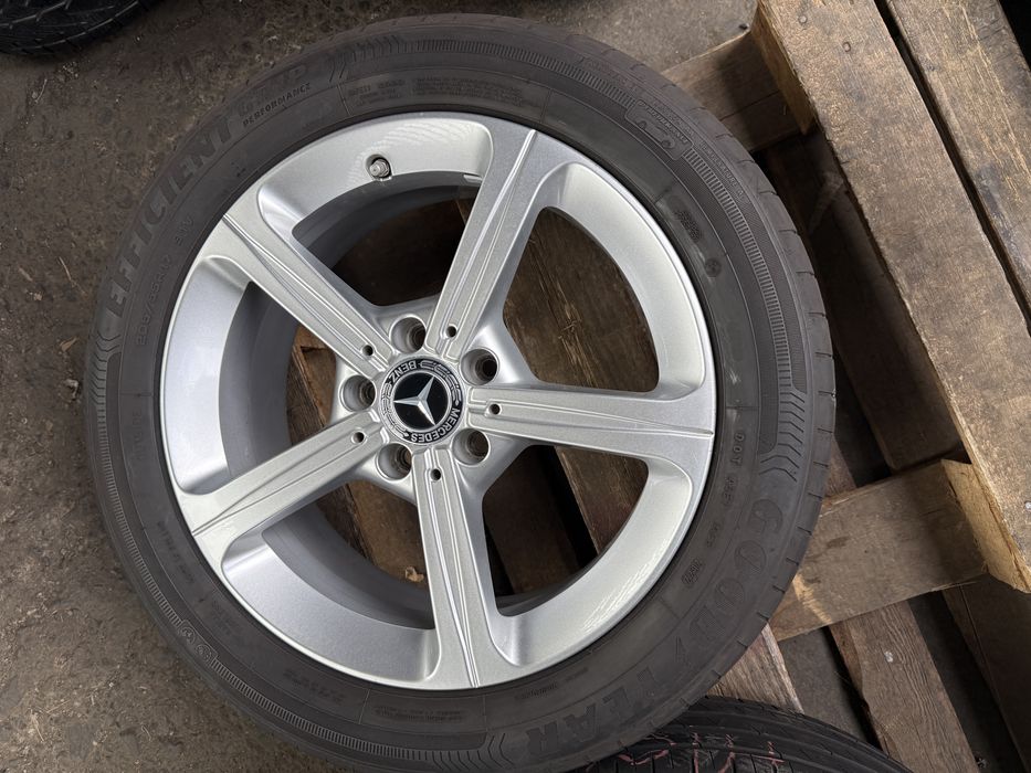 Jante Mercedes A klasse B klasse CLA GLA cu anvelope vara GoodYear  205/55 17