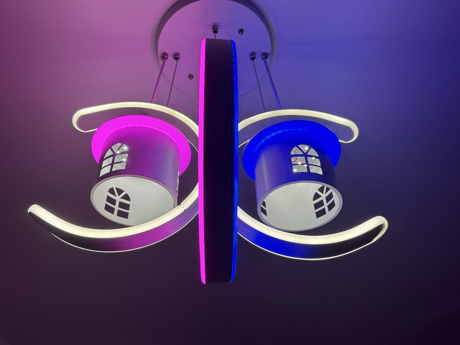 Люстра для детской