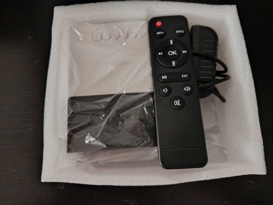 Proiector de film portabil 1080P