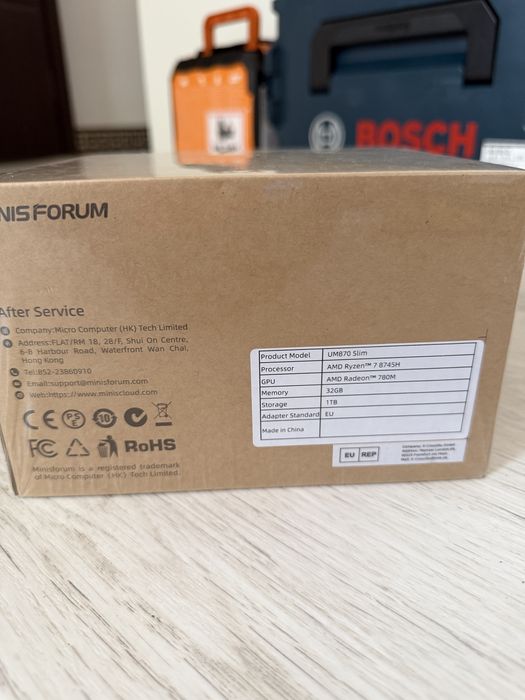 Mini PC Minisforum UM870 Slim – Ryzen 7 8745H | 32GB RAM | 1TB SSD | NOU SIGILAT