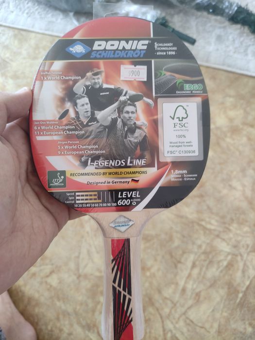 Теннисная ракетка Donic