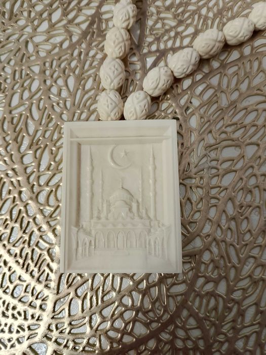 Чётки из бивня мамонта