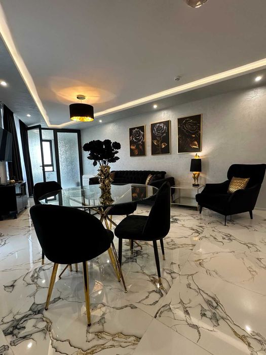 Дава се под наем Двустаен апартамент в Бургас, Лазур - 75 кв.м за 2142 € - Снимка #18