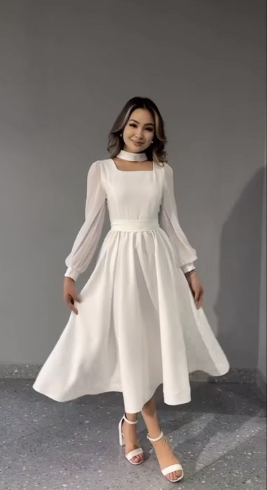 Вечернее платье белый