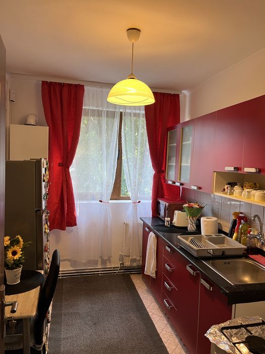 Apartament 2 camere de inchiriat