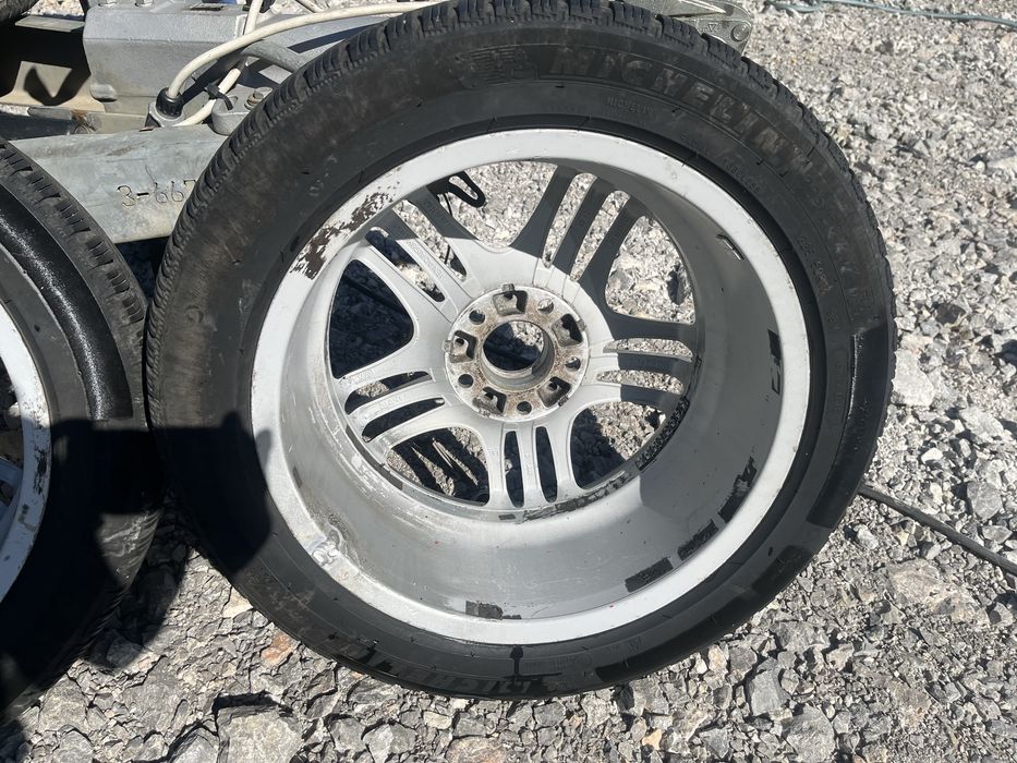 Джанти за BMW 17 цола с гуми Michelin