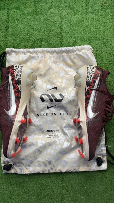 Mercurial superfly