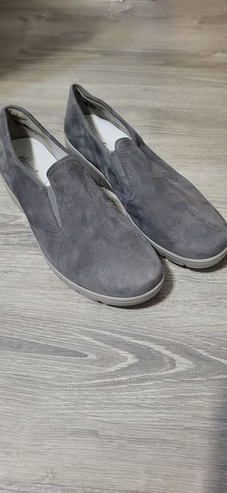 Продам женские лоферы 40 размер