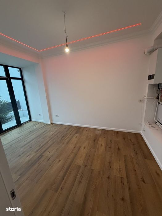 Case Craiova, Ultra Central
