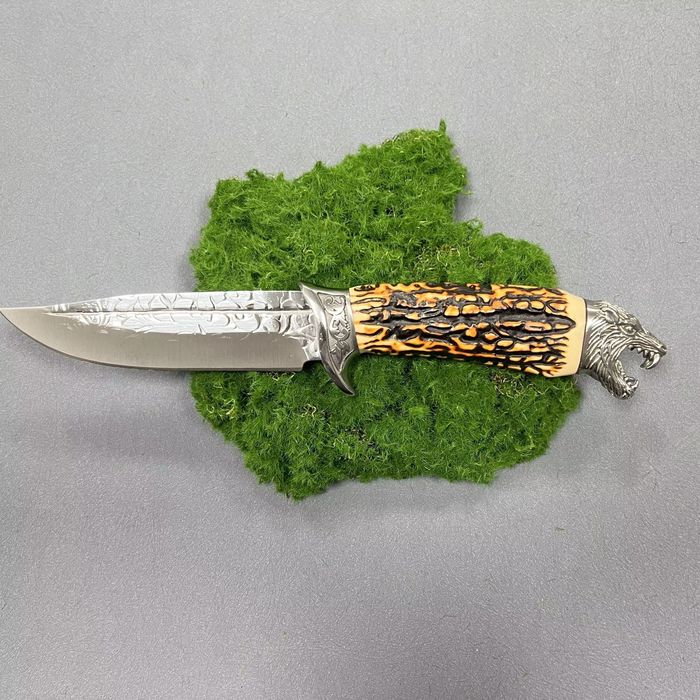 Ножове ръчна изработка *Дамаска стомана,еленов рог,абанос,тюркоаз*