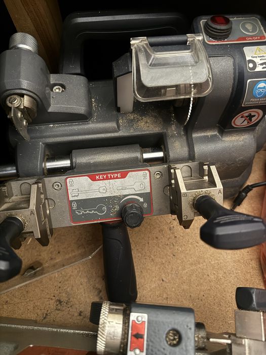 Станок для изготовления ключей