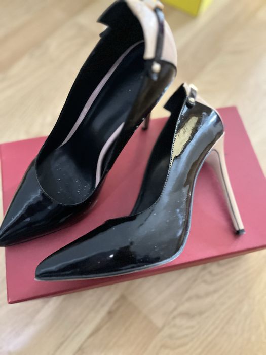 Туфли, лоферы, балетки, шлепки