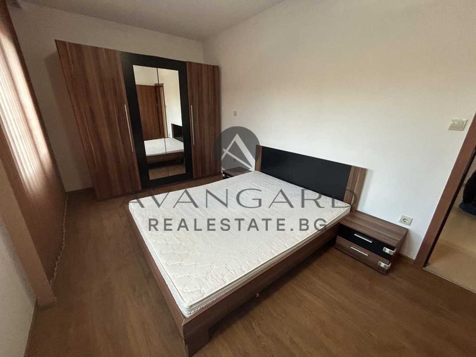 Продава се Тристаен апартамент в Пловдив, Кючук Париж - 87 кв.м за 1472 €/кв.м - Снимка #4