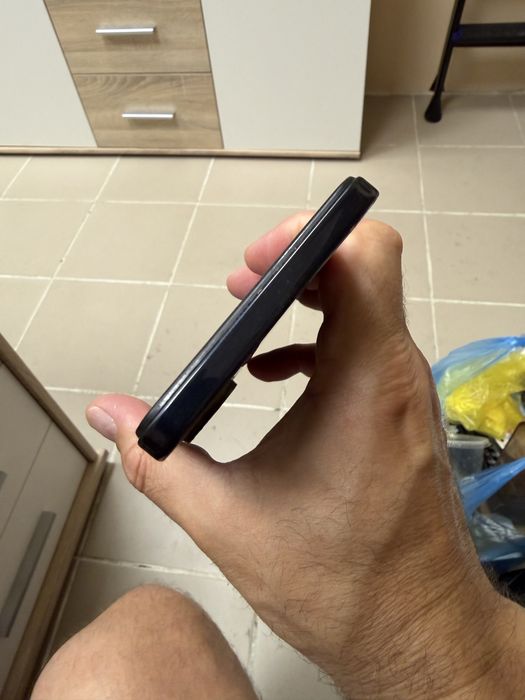 Tecno Camon 19 Neo 6/128gb - отличен