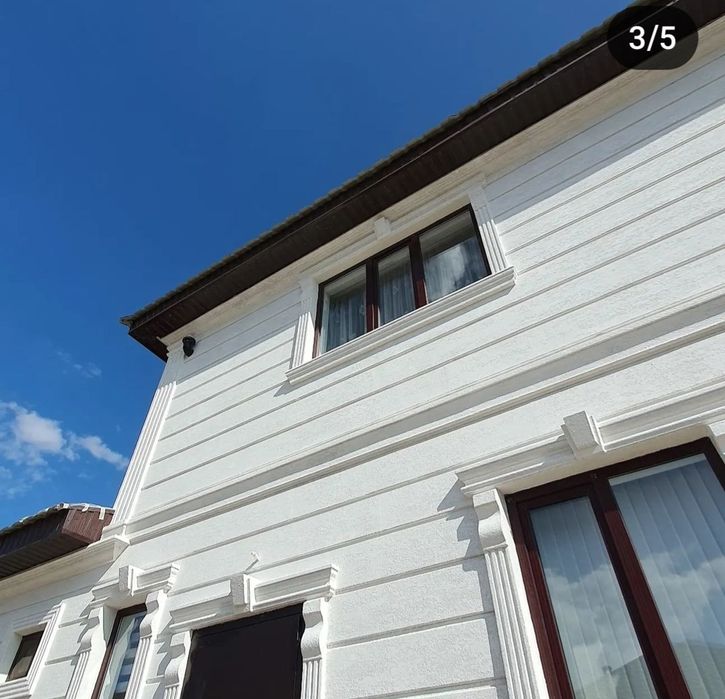 Продам двух этажный коттедж