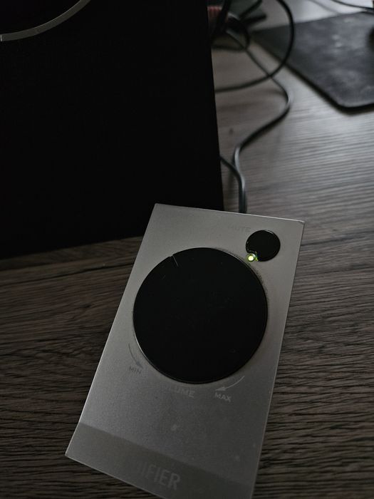 Колони Edifier M1380