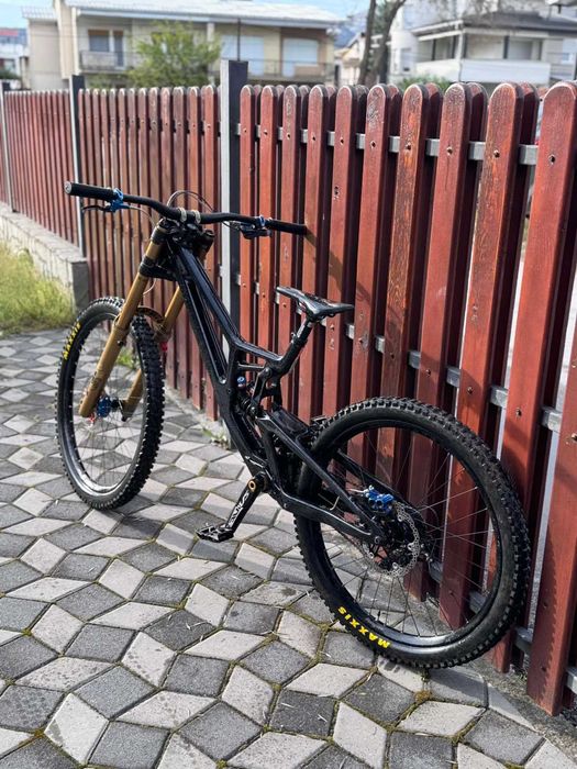 MTB Велосипед SANTA CRUZ v10.8 CC 2025