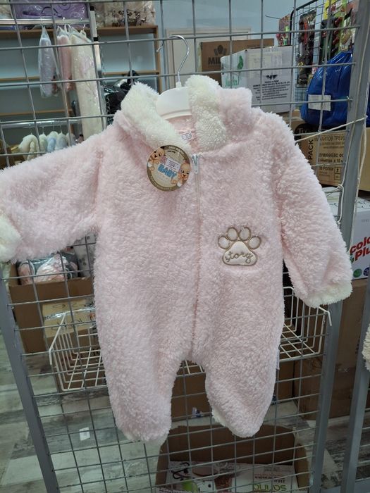 Продавам чисто нови бебешки одеала и ромпери НА ПРОМОЦИЯ!!!