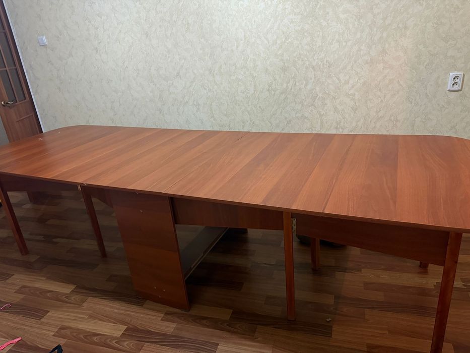 Стол с стульями трансформер