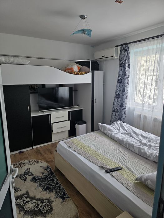 Vand apartament 2 camere semidecomandat Trivale I