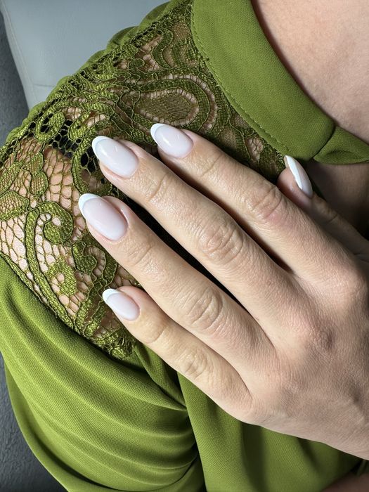 Качественный маникюр в центре города