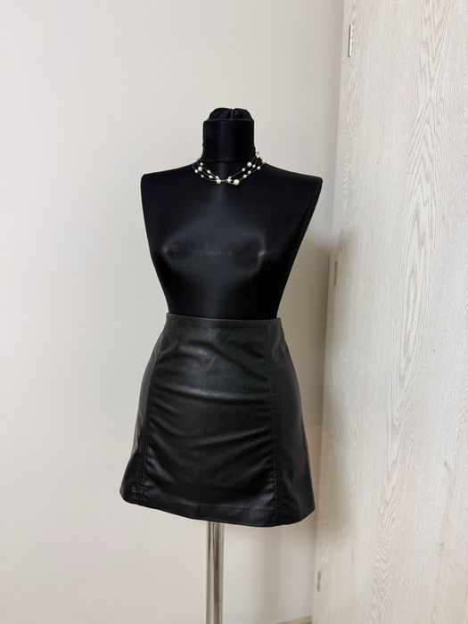 Fusta H&M, marimea M
