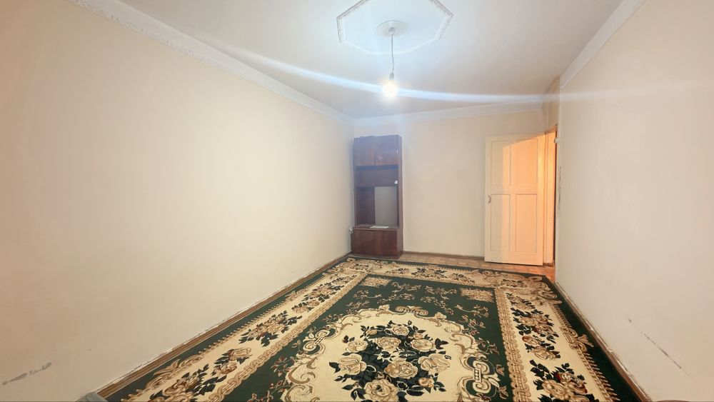Zudlik bilan frunze massifda 1 xonali kv ijarga beriladi