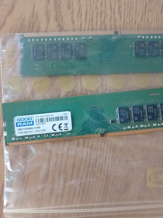 Рам памет DDR4 2х8 гб 2133